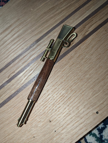 Lever action pen